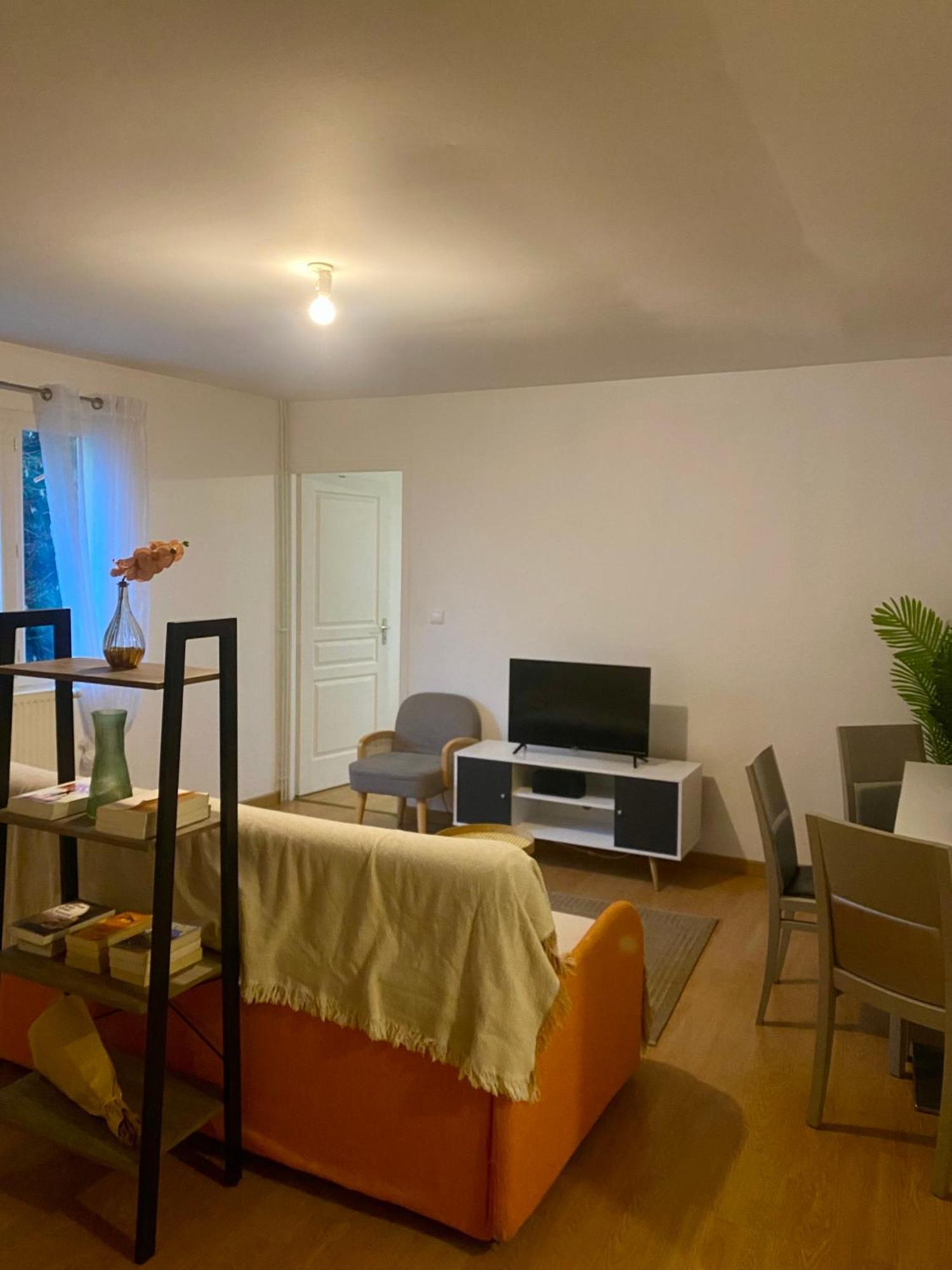 Appartement Chloe Du Lac Montferrat  Екстер'єр фото