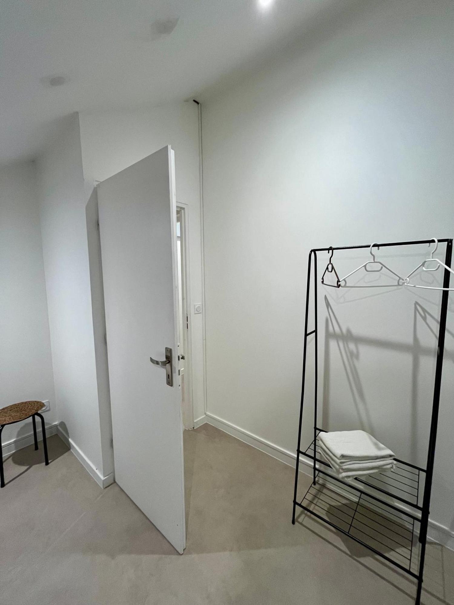 Appartement Chloe Du Lac Montferrat  Екстер'єр фото